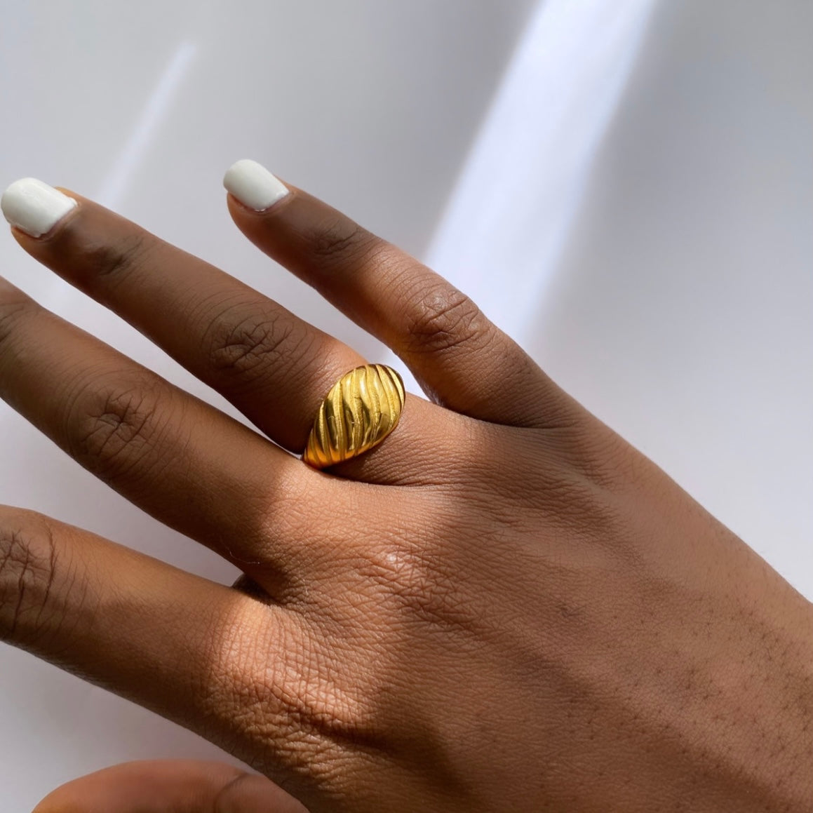 Flat Croissant Ring