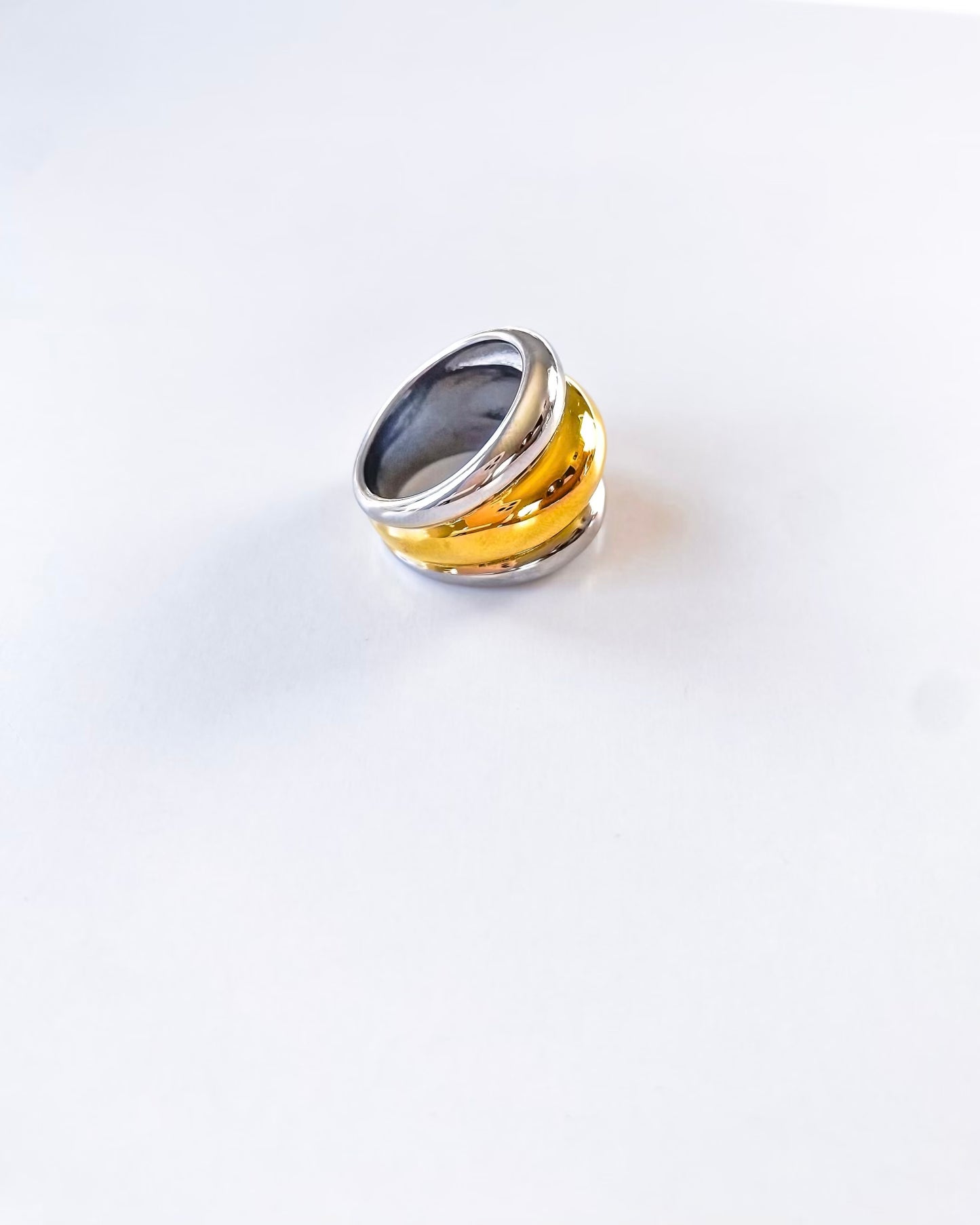 The Gold Sandwich Ring