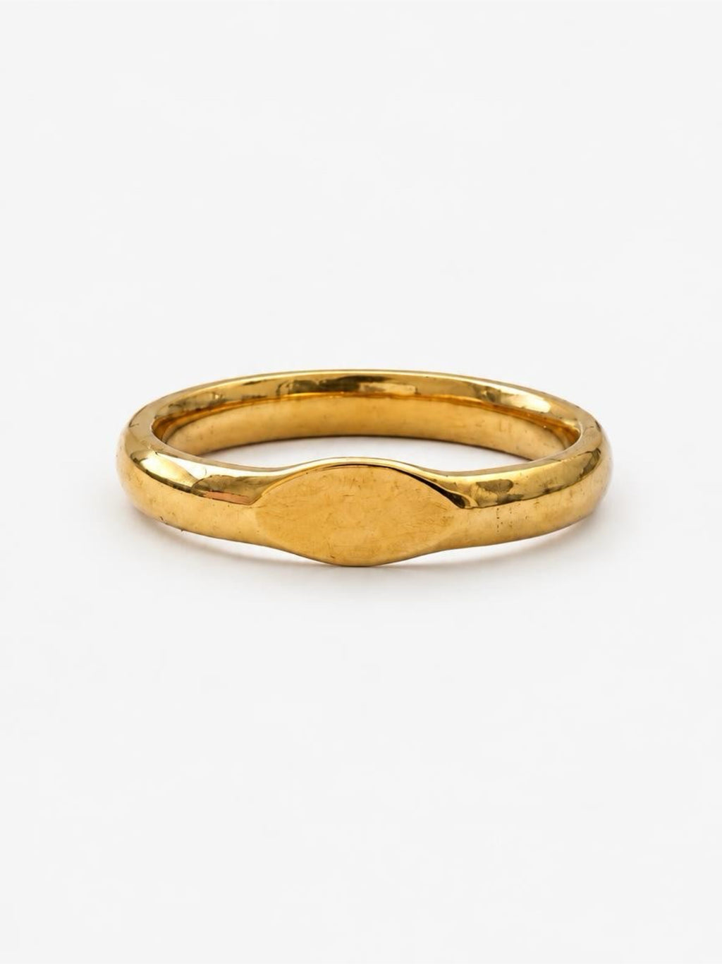 Elle Ring